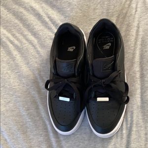 Nike Air Force 1 low sage